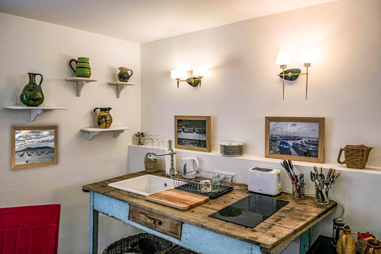 Le Studio De Louise Pour 2 Personnes Lägenhet Sète Exteriör bild